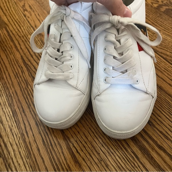 Steve Madden Moody faux White leather Sneakers - Picture 7 of 7